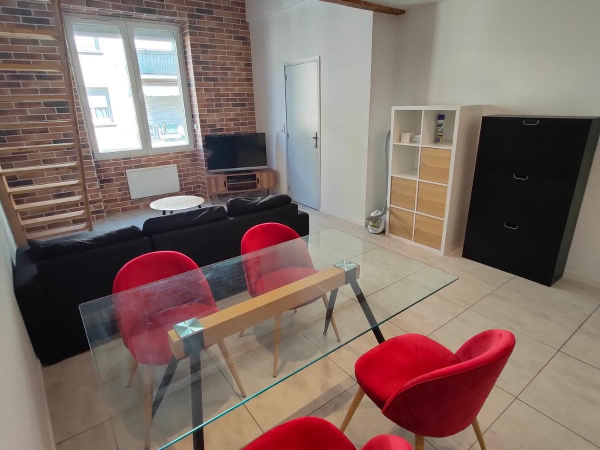 Joli Apparemment Type Loft Apartment กาวายง ภายนอก รูปภาพ